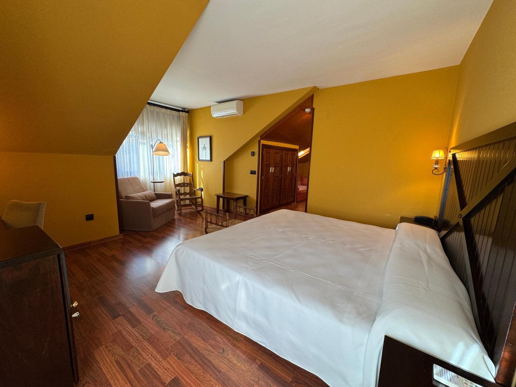 קאמפו Hotel Cotiella מראה חיצוני תמונה