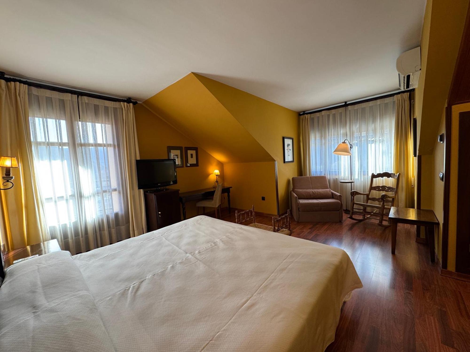 קאמפו Hotel Cotiella מראה חיצוני תמונה