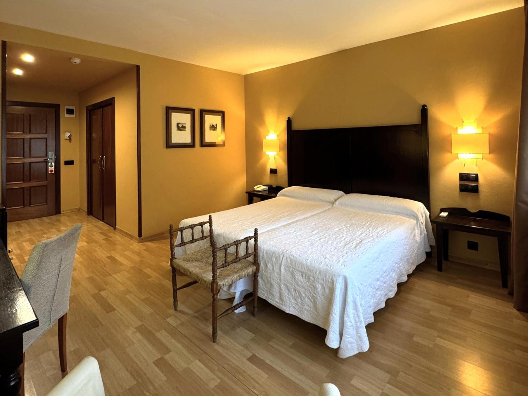 קאמפו Hotel Cotiella מראה חיצוני תמונה